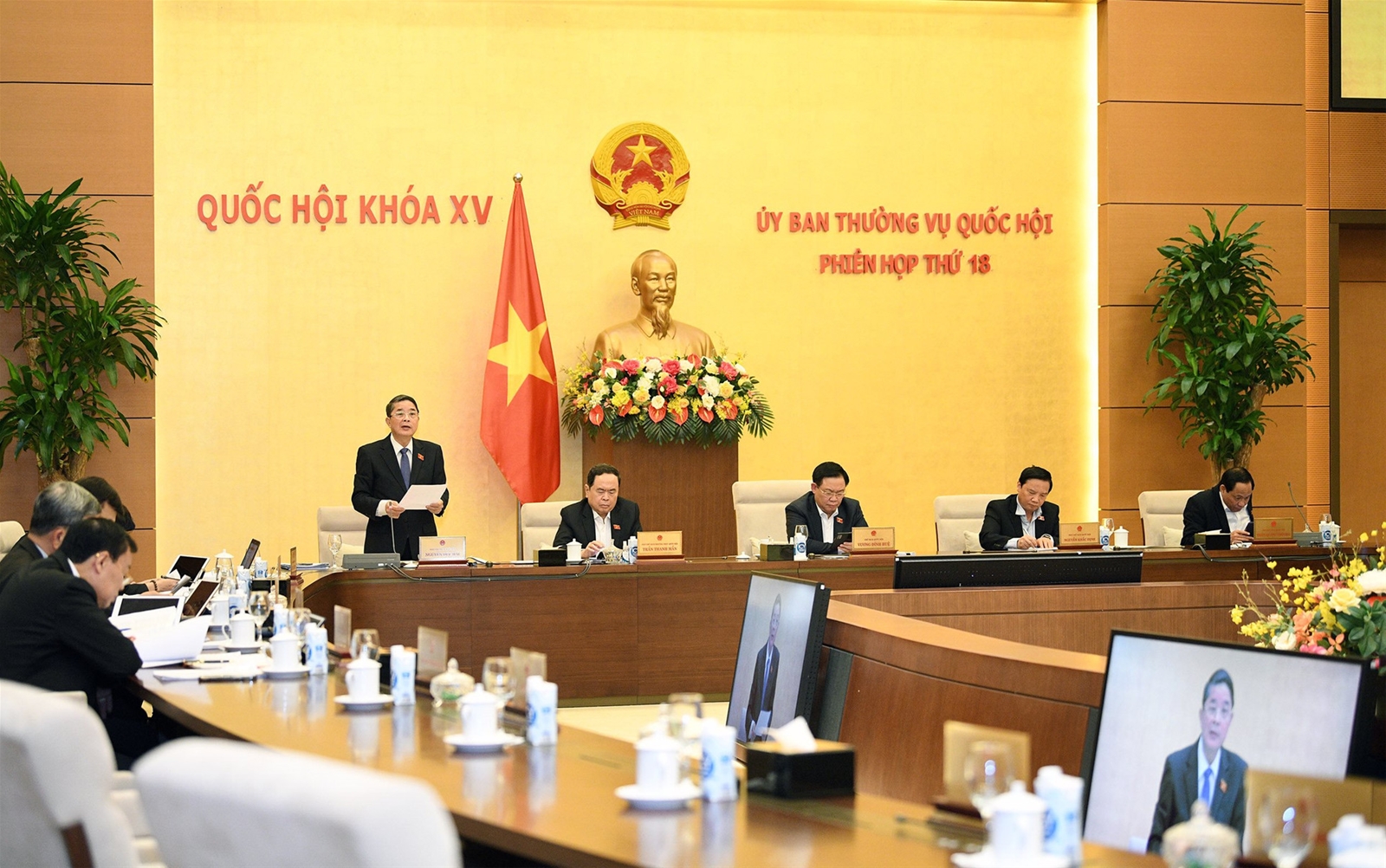 Ủy ban Thường vụ Quốc hội nhất trí tổ chức lấy ý kiến Nhân dân về dự án Luật Đất đai (sửa đổi) đến hết ngày 15/3/2023