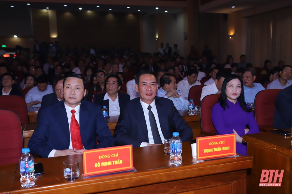 Mỗi người con Thanh Hóa tại Hà Nội luôn hướng về quê nhà góp phần vào sự phát triển của tỉnh ngày càng giàu đẹp
