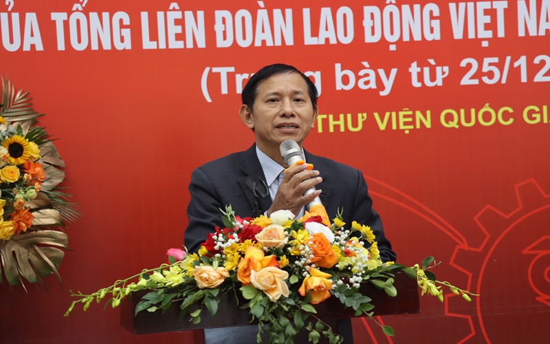 Khai mạc trưng bày sách văn học công nhân đạt giải từ năm 1953 đến nay