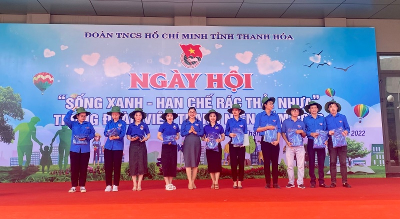 Thanh Hóa: Ngày hội “Sóng xanh - hạn chế rác thải nhựa” trong đoàn viên, thanh niên