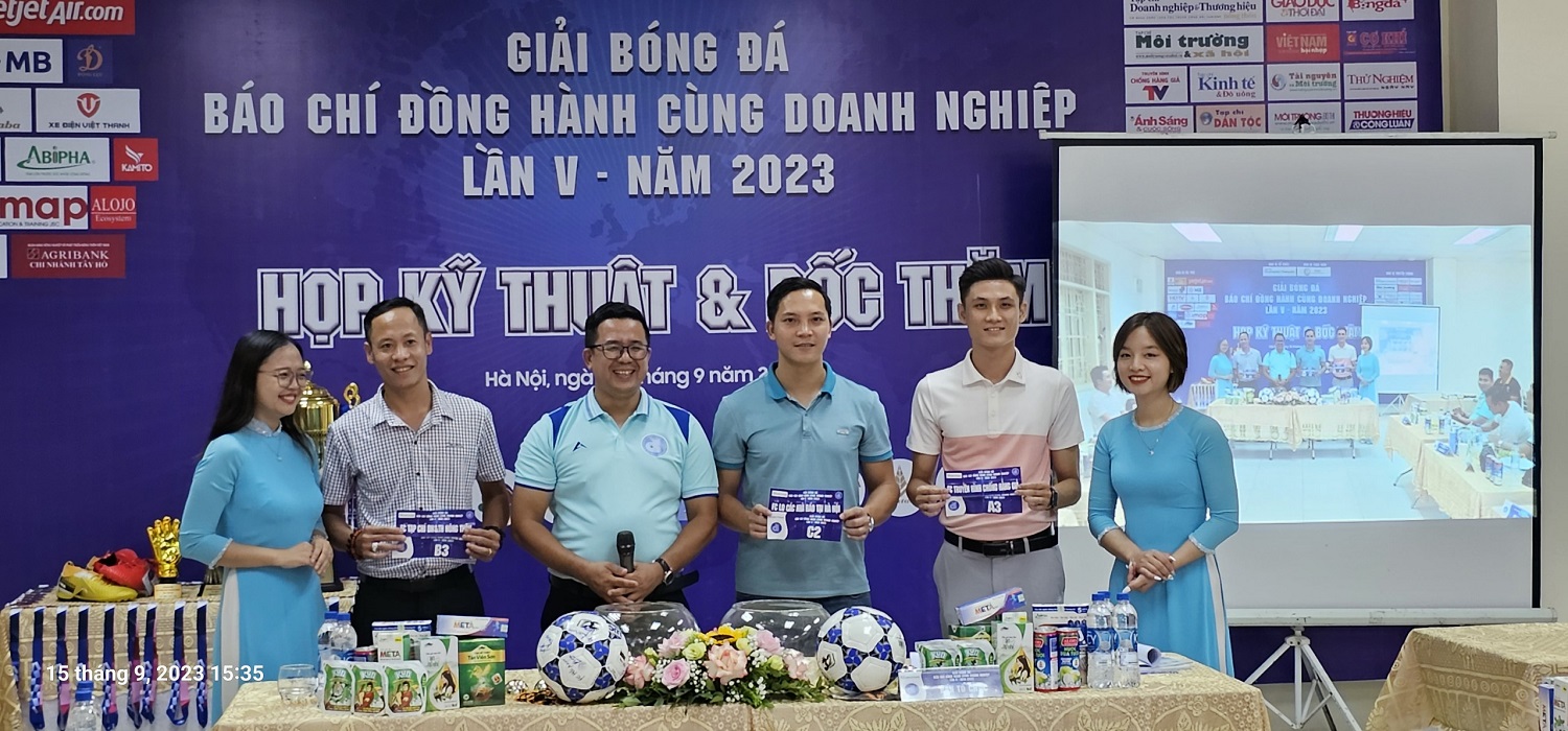 Họp kỹ thuật và bốc thăm chia bảng Giải bóng đá “Báo chí đồng hành cùng doanh nghiệp” lần 5