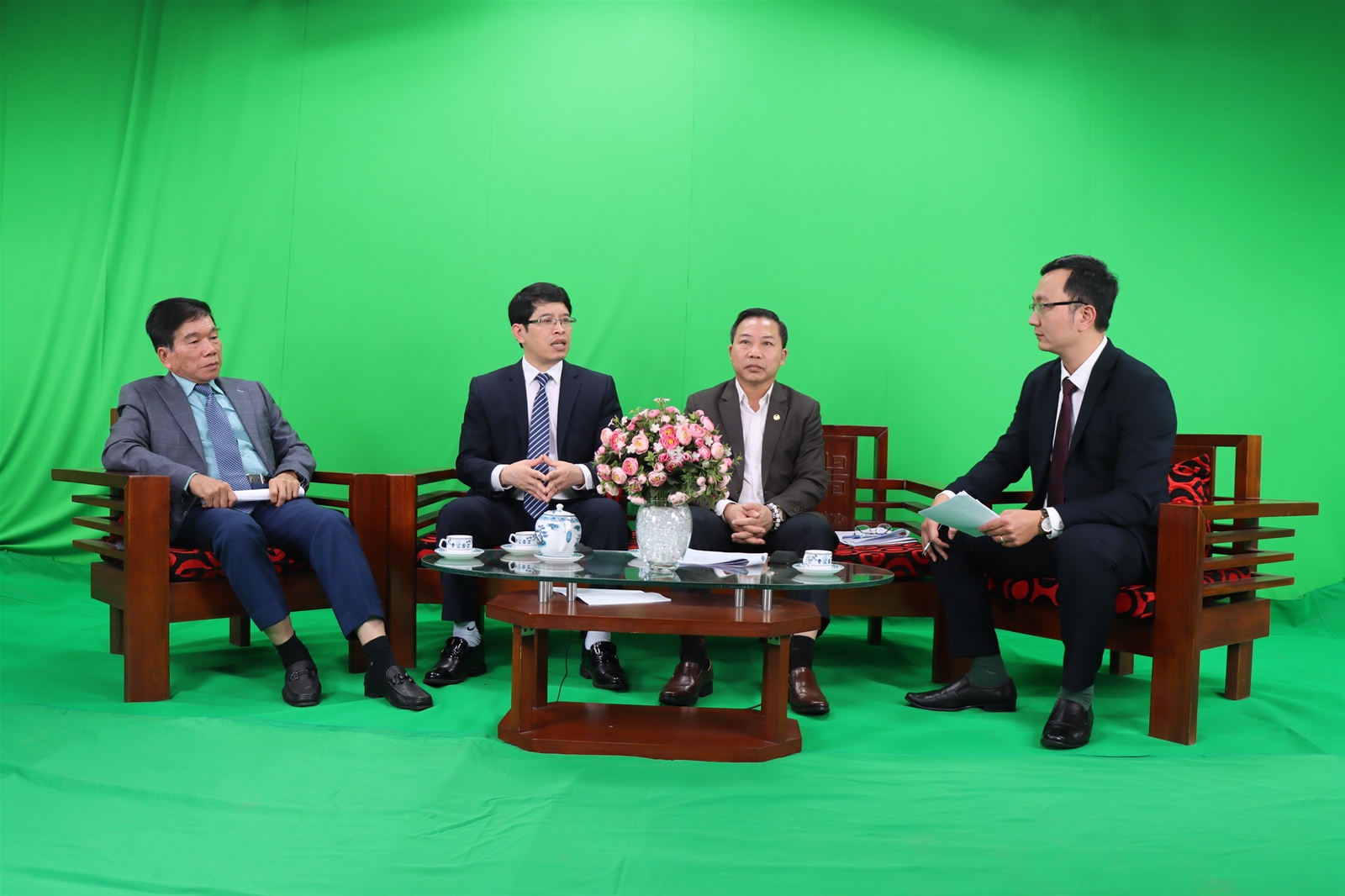 Tọa đàm: Bỏ khung giá đất để phù hợp với nguyên tắc thị trường