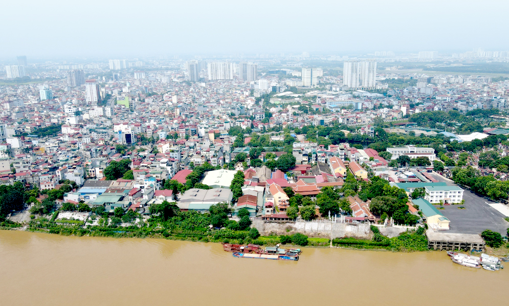 Bộ trưởng Bộ Tài nguyên và Môi trường Trần Hồng Hà trả lời trực tuyến về Dự thảo Luật Đất đai sửa đổi năm 2022