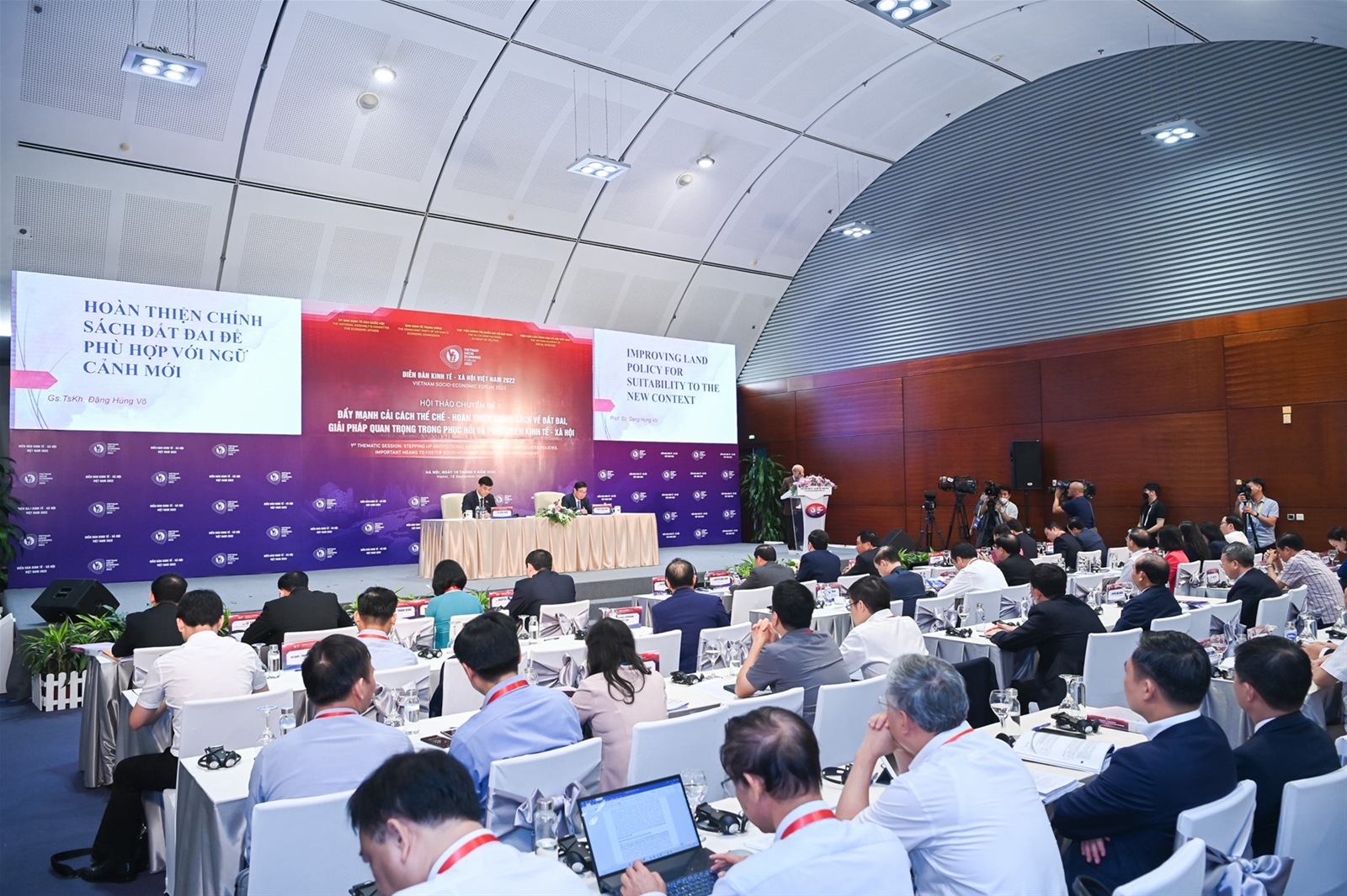 Định giá đúng mới giải quyết được các vấn đề đầu cơ, thổi giá đất