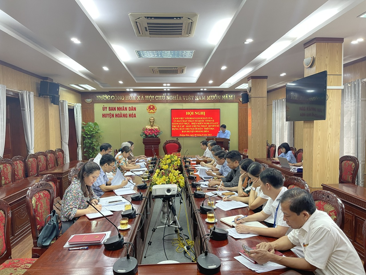 Thanh Hóa: Giám sát thực hiện kiến nghị của cử tri về việc cấp giấy chứng nhận quyền sử dụng đất tại Sở Tài nguyên và Môi trường