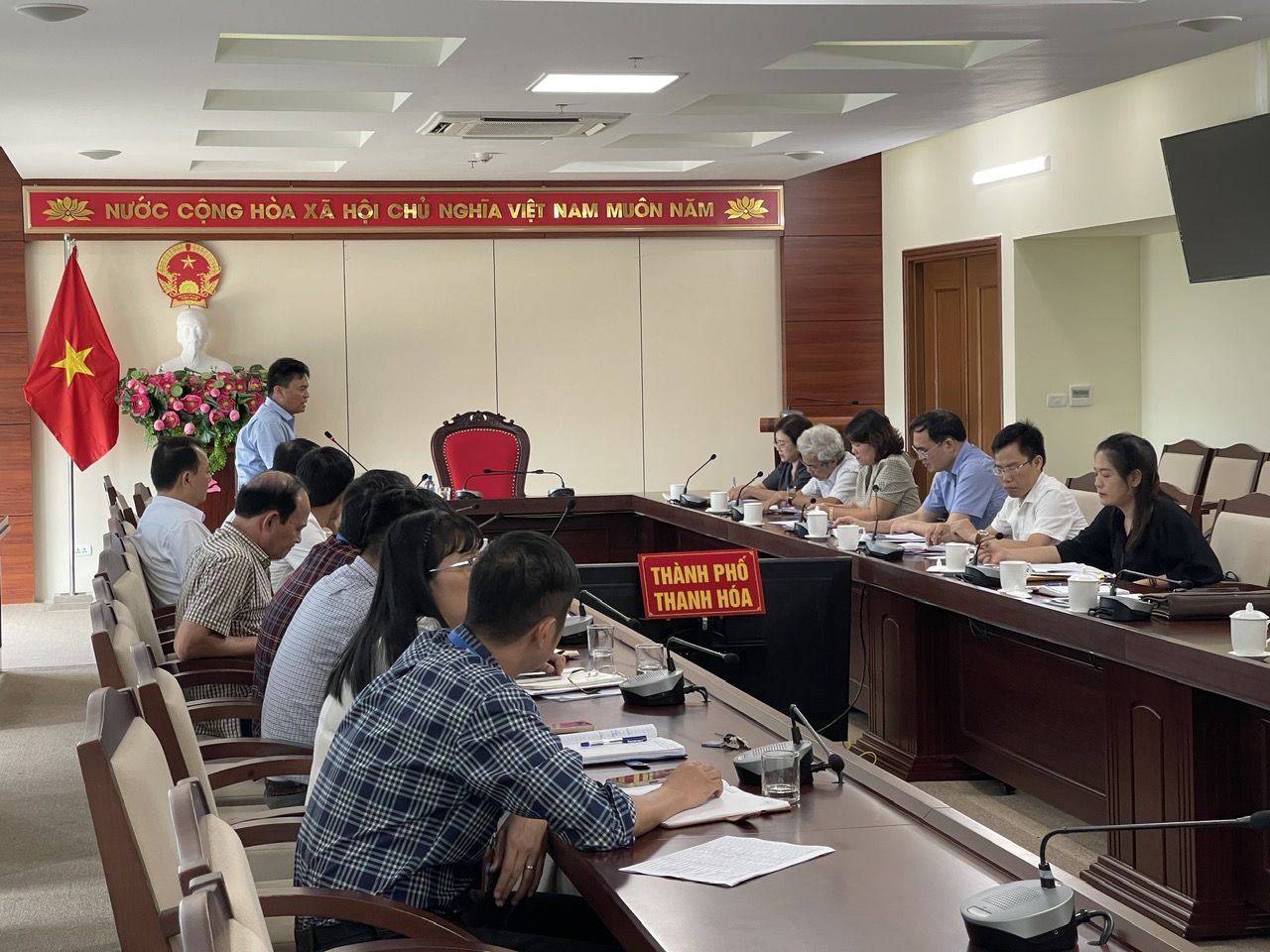 Thanh Hóa: Giám sát thực hiện kiến nghị của cử tri về việc cấp giấy chứng nhận quyền sử dụng đất tại Sở Tài nguyên và Môi trường