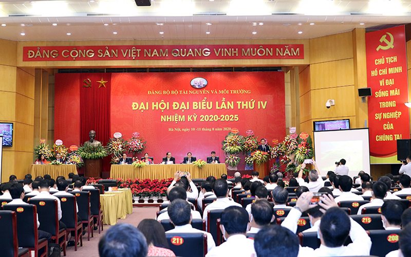 Xây dựng Đảng bộ Bộ Tài nguyên và Môi trường trong sạch, vững mạnh, lãnh đạo hoàn thành tốt nhiệm vụ chính trị
