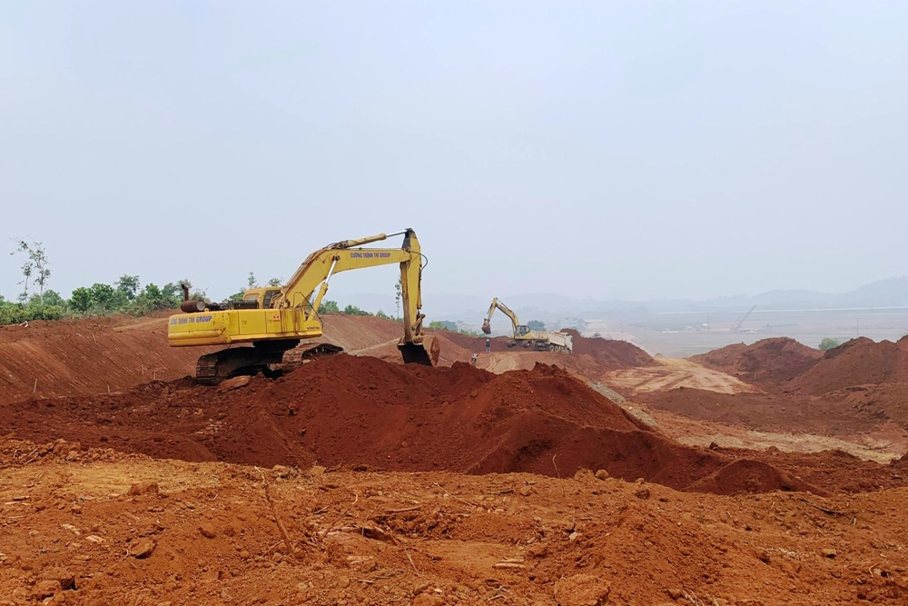 Thanh Hóa: Mỏ đất làm vật liệu san lấp rộng 39,4ha chính thức có chủ