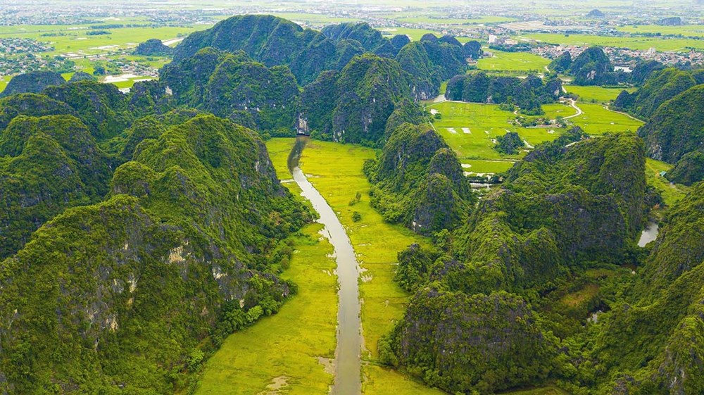 Khám phá Ninh Bình - vùng đất hấp dẫn khách du lịch