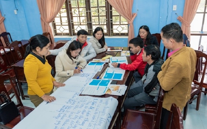 Trường học Xanh - Sạch - Sáng - 4 mùa hoa ở huyện A Lưới- Thừa Thiên Huế