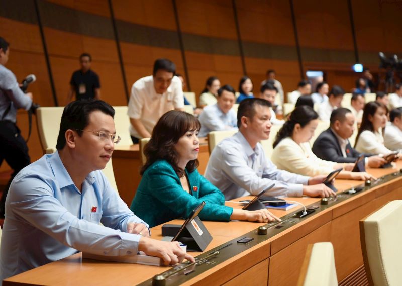 Quốc hội thông qua Luật Tài nguyên nước (sửa đổi)