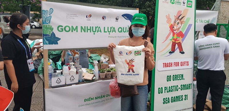 Giảm thiểu rác thải nhựa - Sea Games xanh 2022