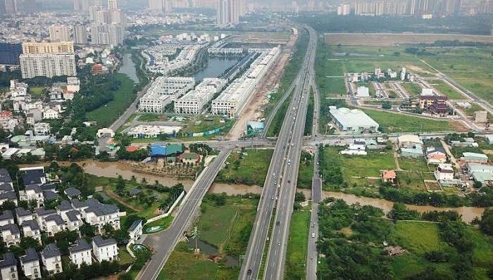 Thực trạng lãng phí trong sử dụng đất của đơn vị sự nghiệp công lập và giải pháp xử lý theo Luật Đất đai năm 2024