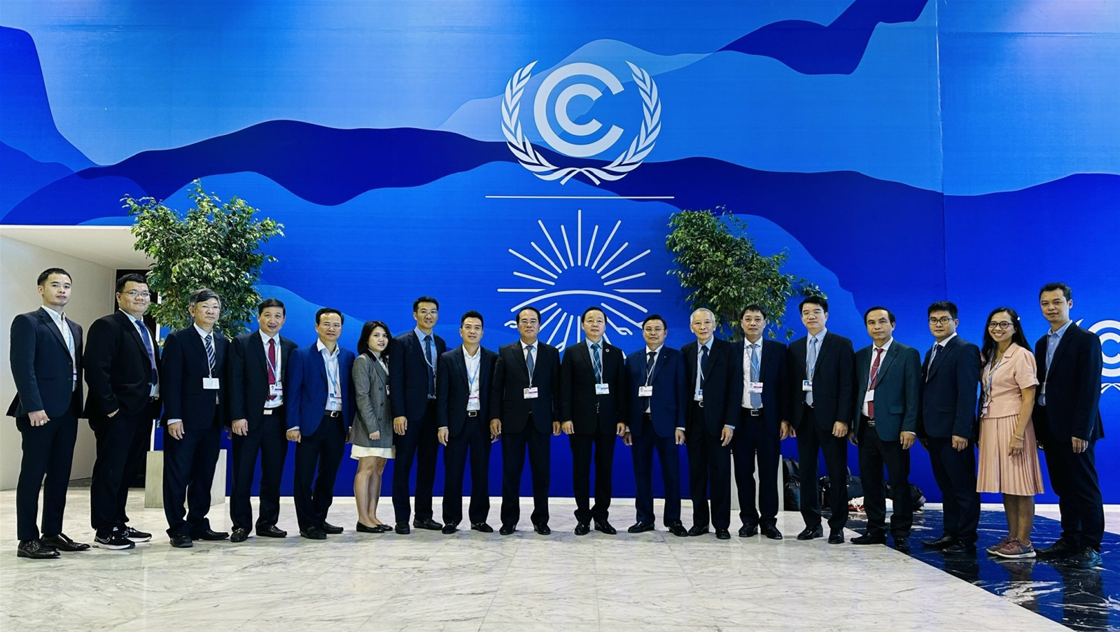 Hội nghị COP27: Cam kết chuyển đổi xanh, xây dựng thị trường các-bon Quyết tâm đưa phát thải ròng về “0” vào năm 2050