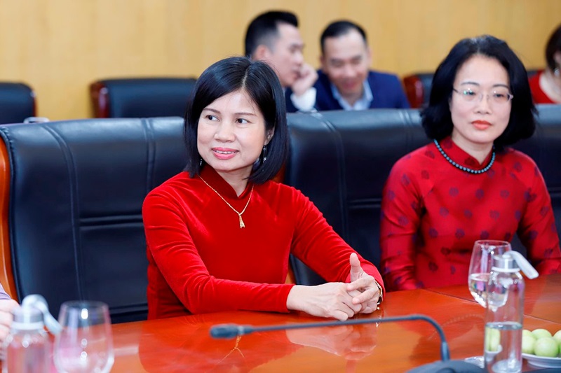 Bộ trưởng Đặng Quốc Khánh: Đánh giá cao những đóng góp của phụ nữ trong ngành Tài nguyên và Môi trường