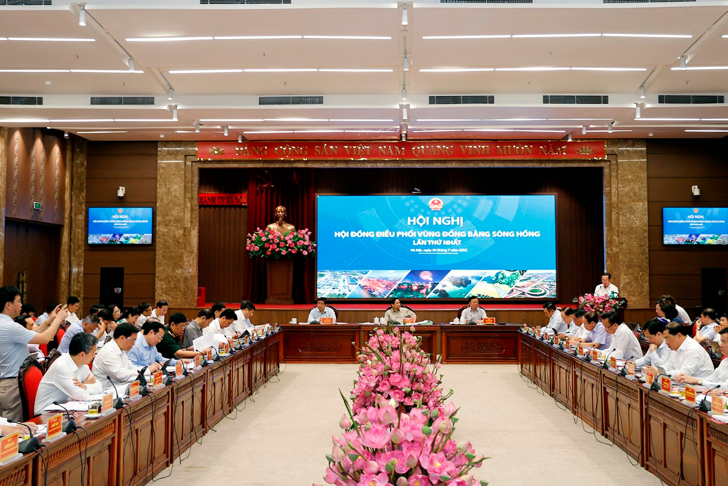 Đánh thức tiềm năng và vị thế của Vùng Đồng bằng sông Hồng