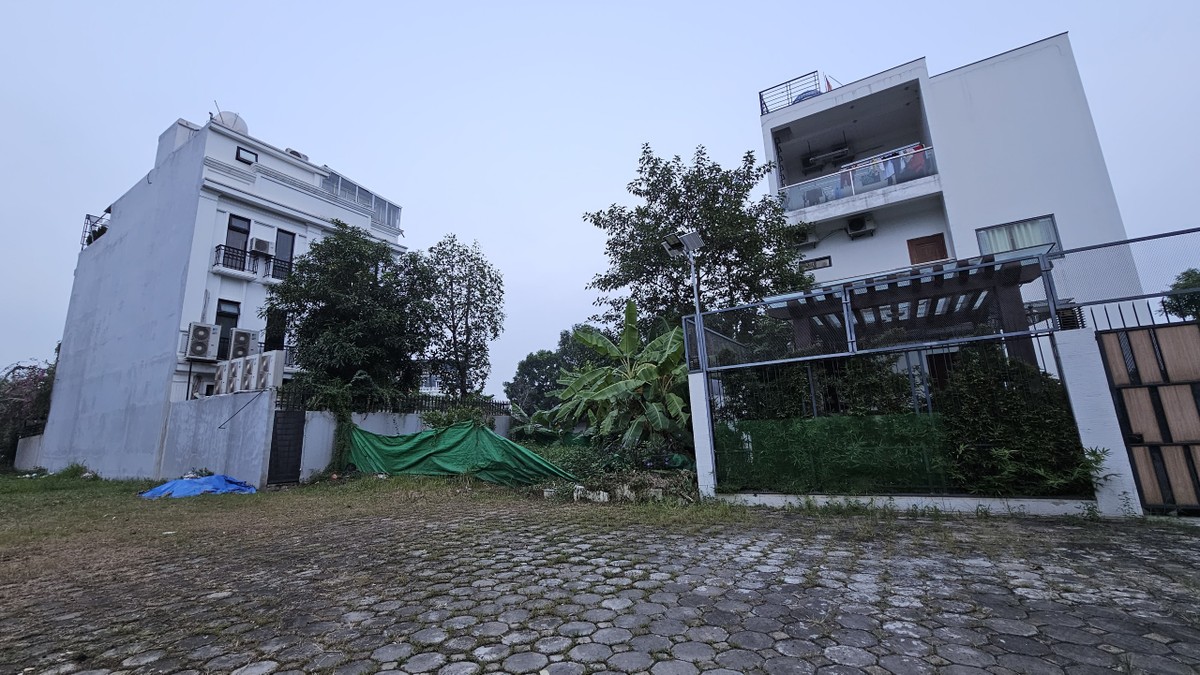 Cận cảnh biệt thự, trụ sở công ty, cây xăng xây sai quy hoạch ở khu đô thị Thanh Hà