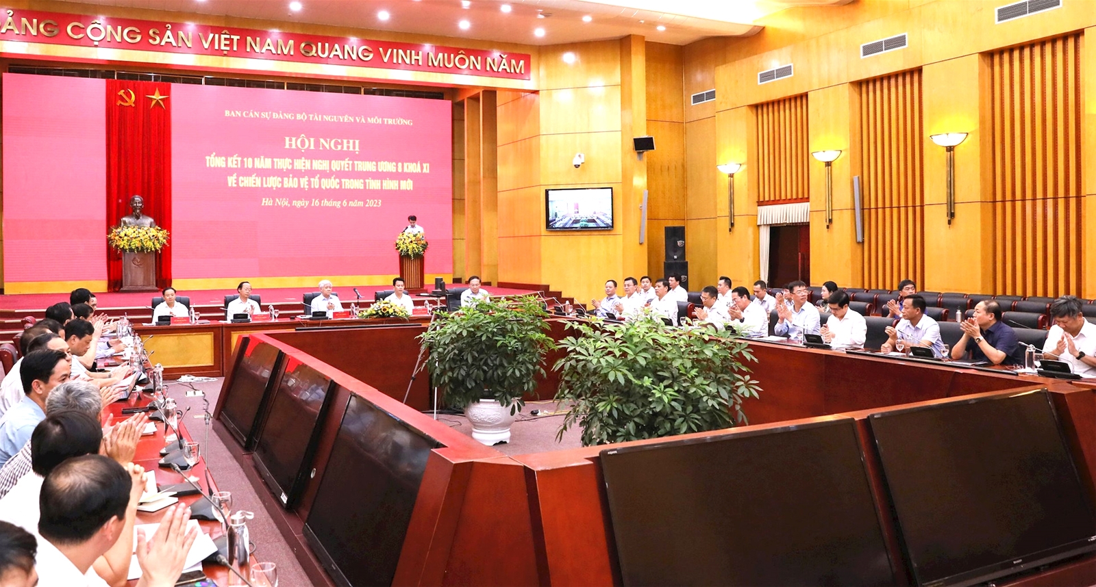 Bộ TN&MT tổ chức Hội nghị tổng kết 10 năm thực hiện Nghị quyết Trung ương 8 khóa XI