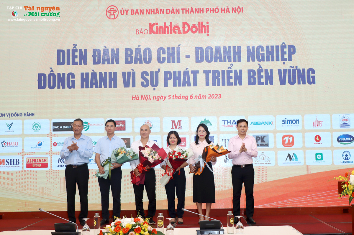 Diễn đàn Báo chí-Doanh nghiệp đồng hành vì sự phát triển bền vững 2023