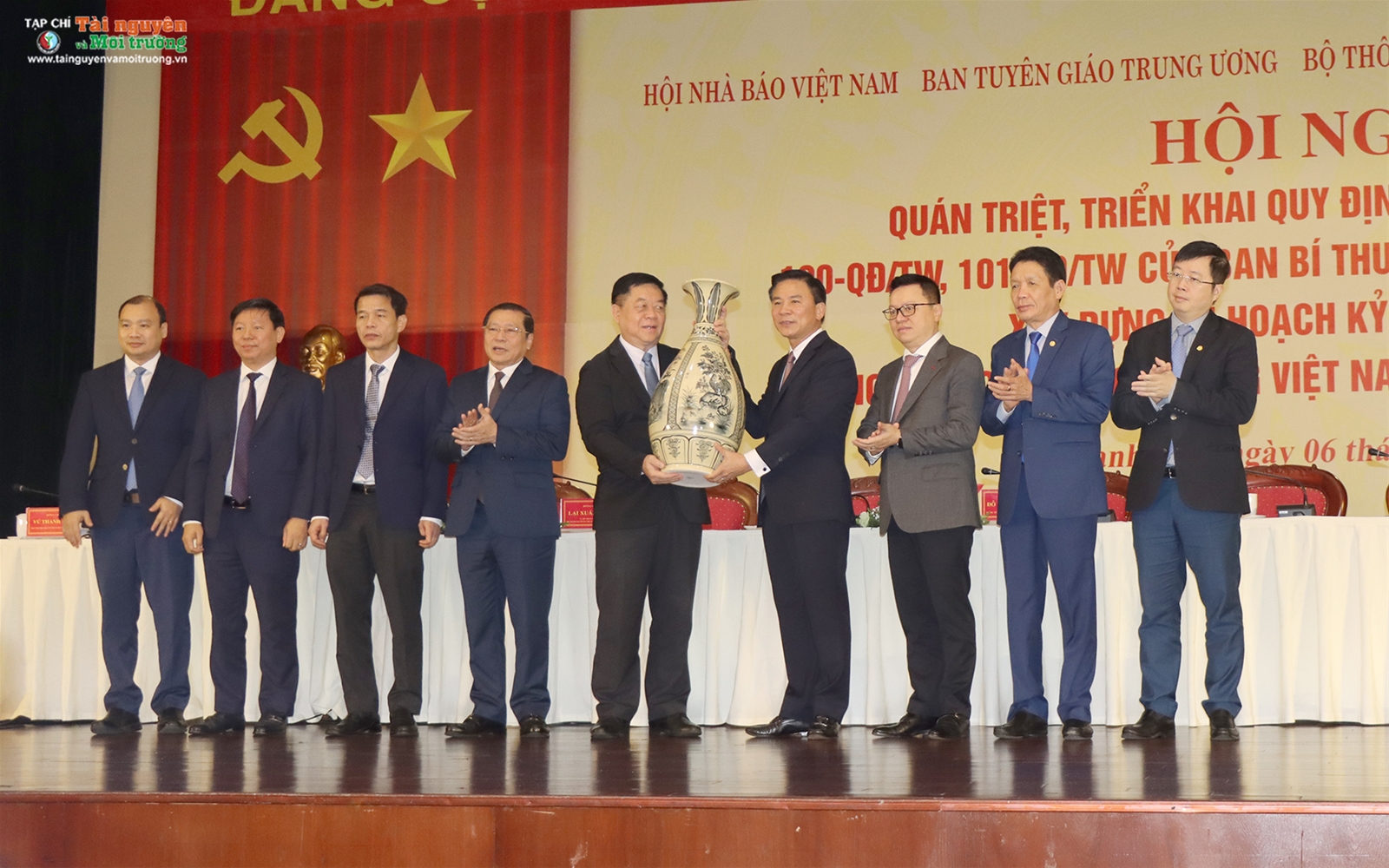 Hội nghị quán triệt, triển khai các quy định mới của Ban Bí thư Trung ương Đảng khóa XIII và xây dựng kế hoạch kỷ niệm 100 năm Ngày Báo chí Cách mạng Việt Nam