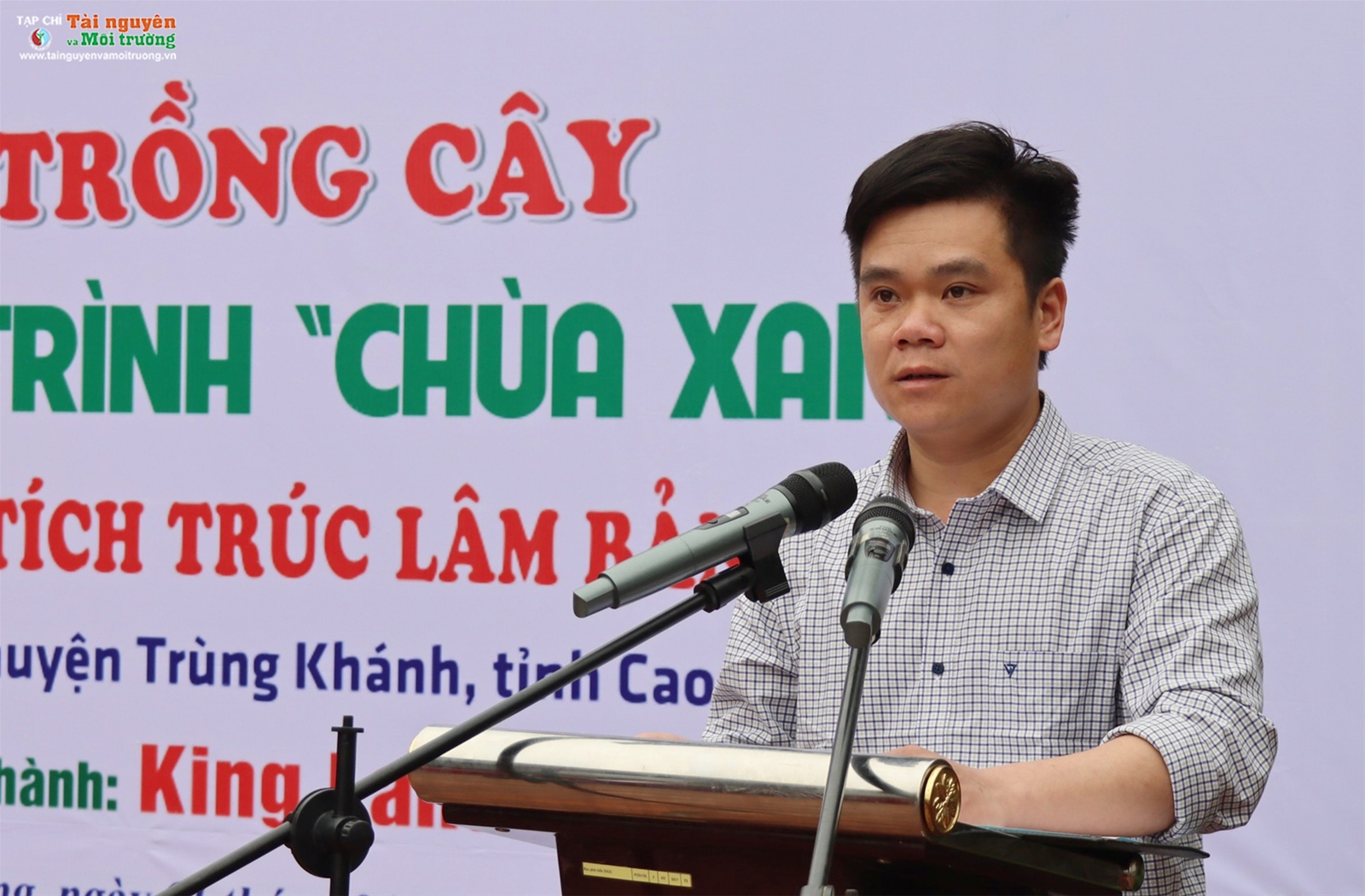 Phóng sự ảnh Tạp chí Tài nguyên và Môi trường trồng cây tại chùa Phật Tích Trúc Lâm Bản Giốc, Cao Bằng