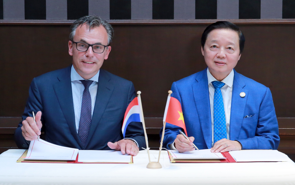 Đối tác toàn diện chung tay ứng phó thách thức toàn cầu