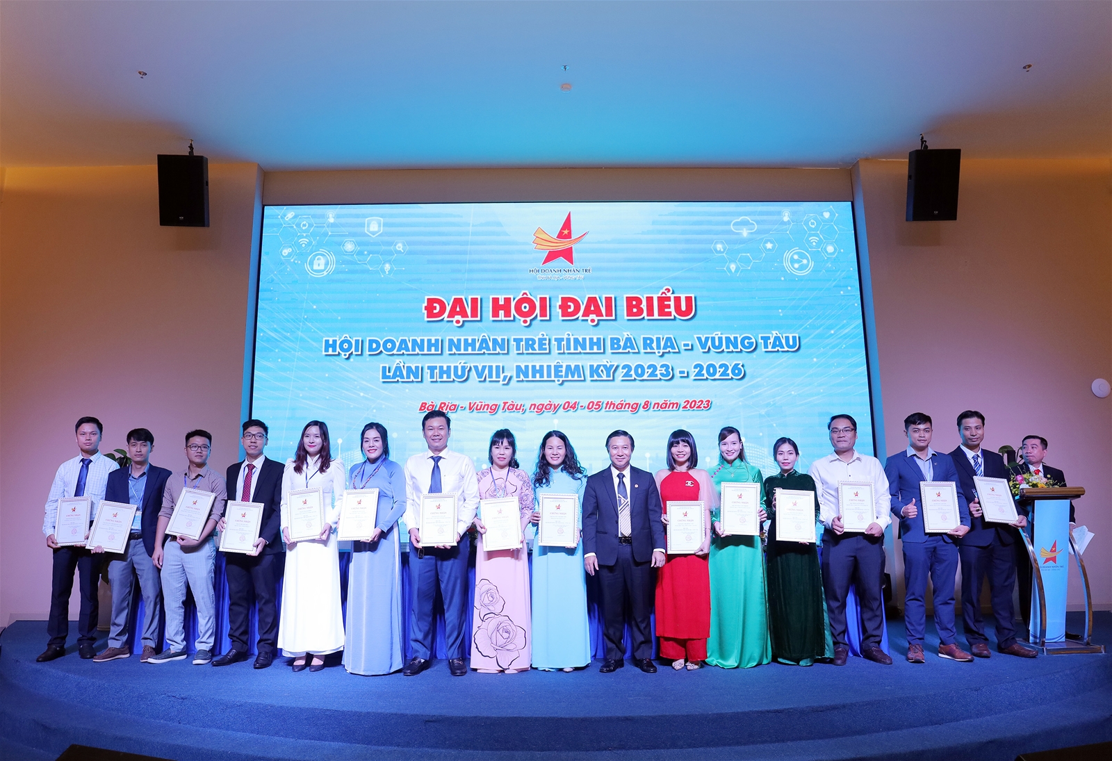 20 năm hình thành và phát triển