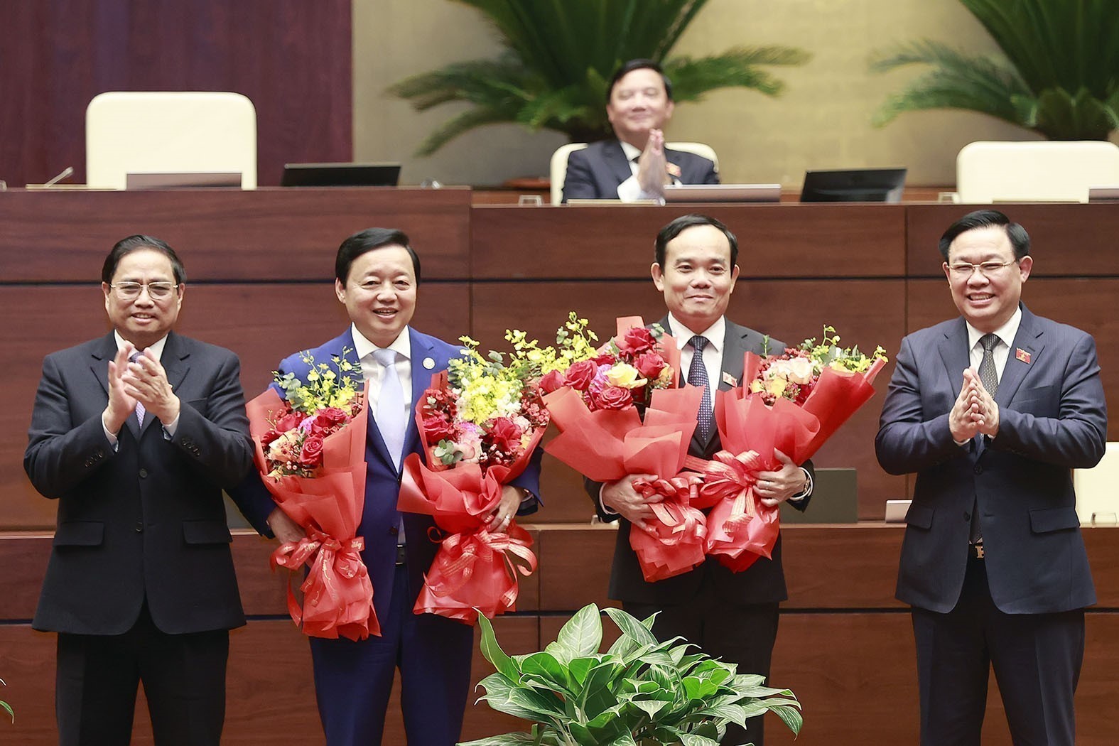 Phó Thủ tướng kiêm Bộ trưởng Bộ TN&MT Trần Hồng Hà