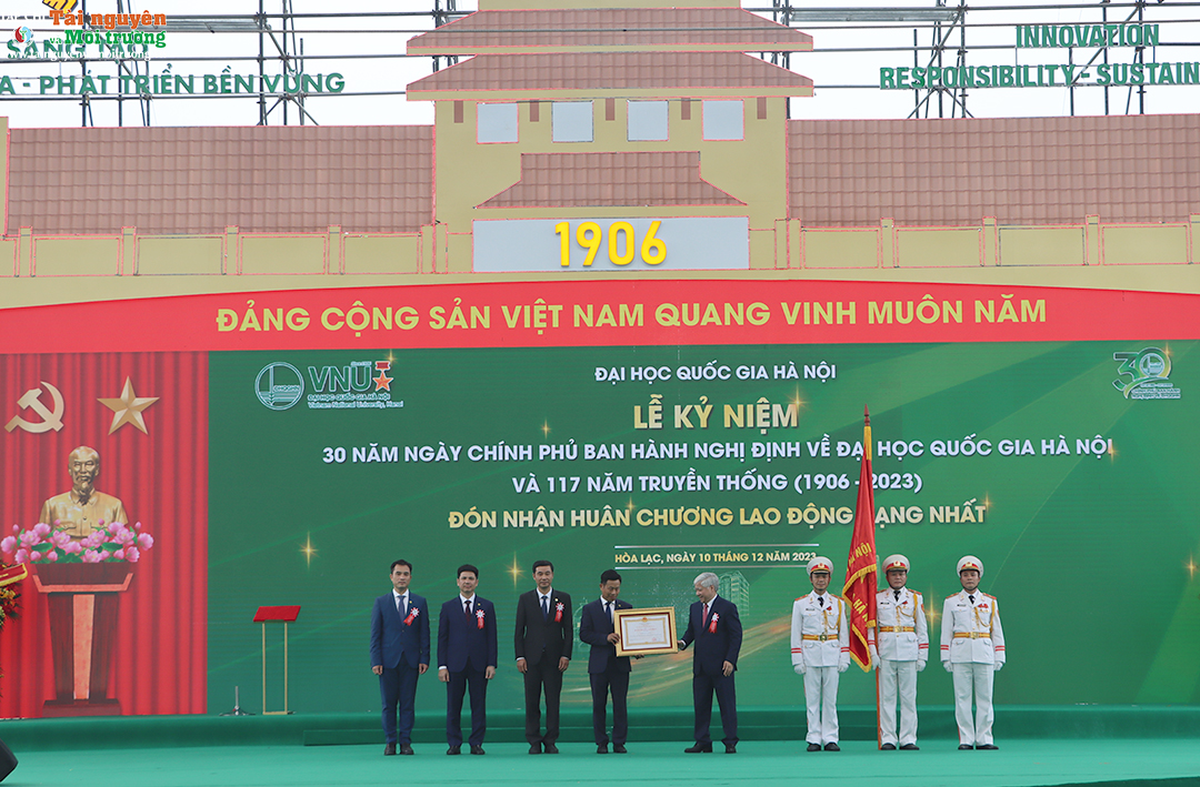 Đại học Quốc gia Hà Nội kỷ niệm 30 năm ngày Chính phủ ban hành Nghị định về ĐHQGHN, 117 năm truyền thống và đón nhận Huân chương Lao động hạng Nhất