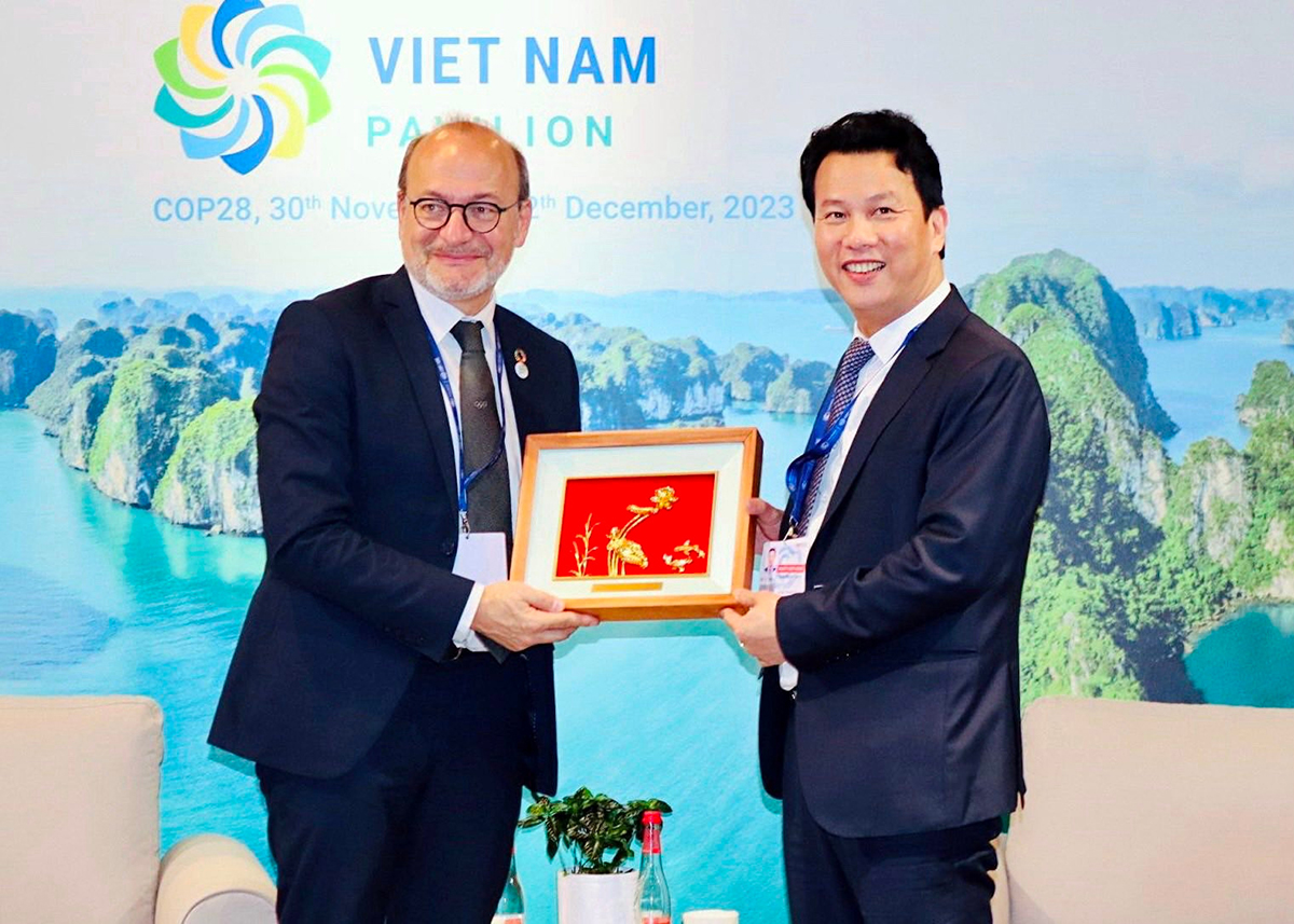 Hành động vì khí hậu