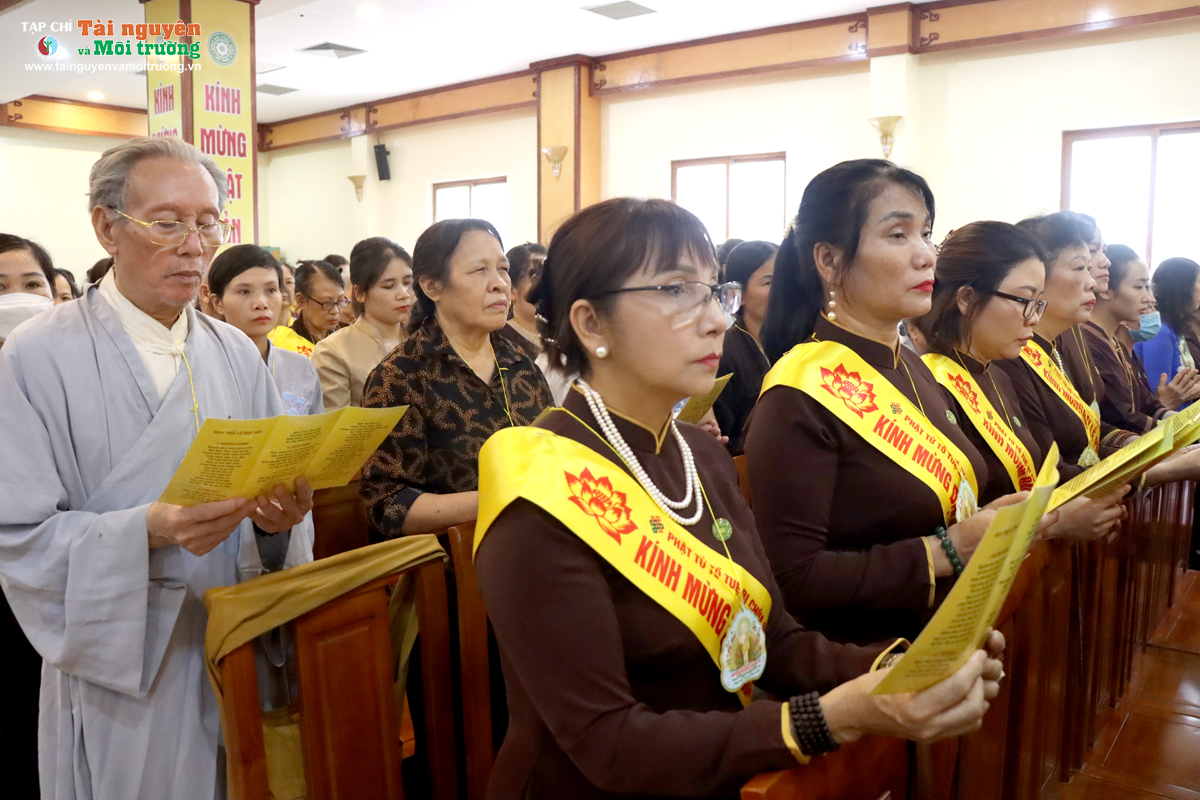 Phóng sự ảnh Mừng Đại lễ Phật đản năm 2023 tại chùa Quán Sứ, Hà Nội