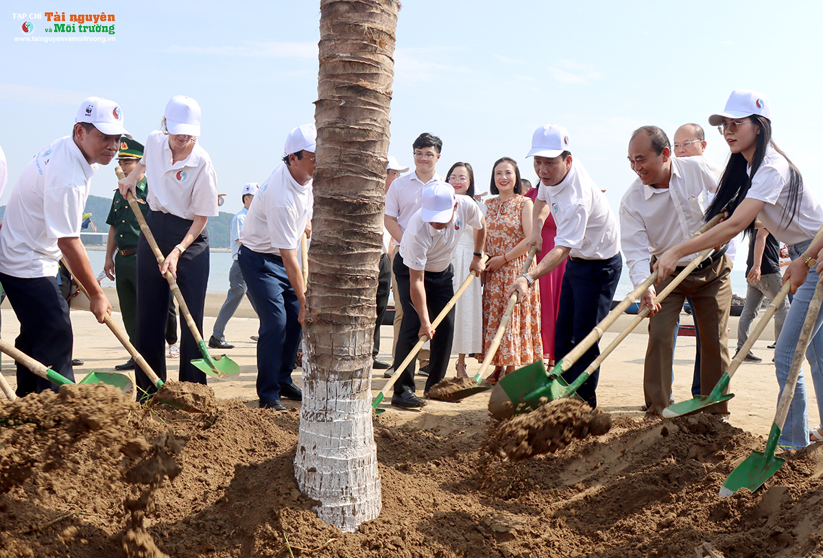 Bộ trưởng Đặng Quốc Khánh phát động bảo vệ môi trường, bảo vệ môi trường biển và đại dương