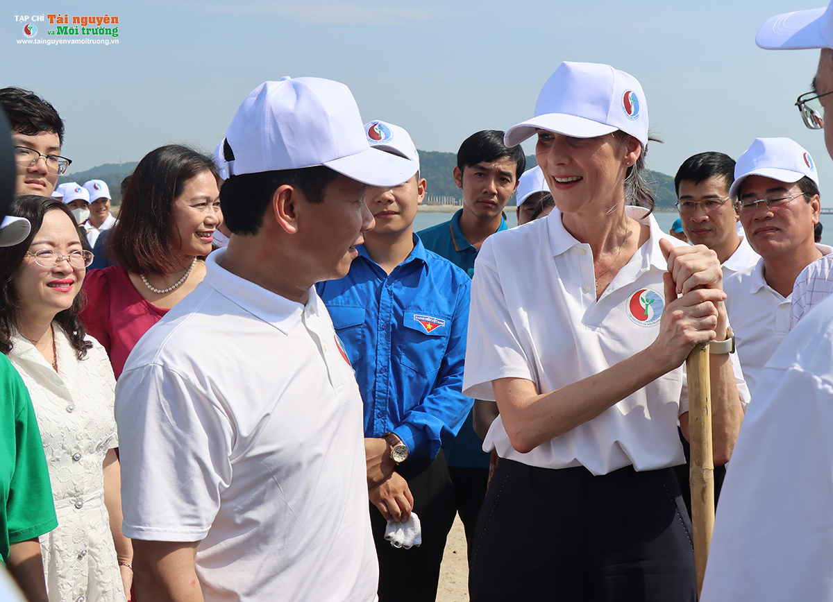 Bộ trưởng Đặng Quốc Khánh phát động bảo vệ môi trường, bảo vệ môi trường biển và đại dương