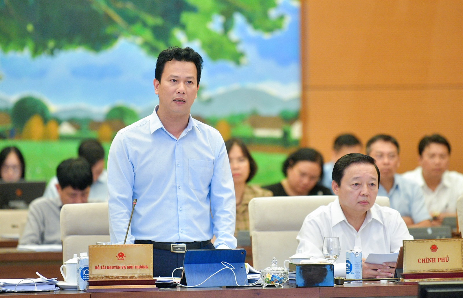 Tập trung toàn lực hoàn thiện Dự án Luật Đất đai (sửa đổi)