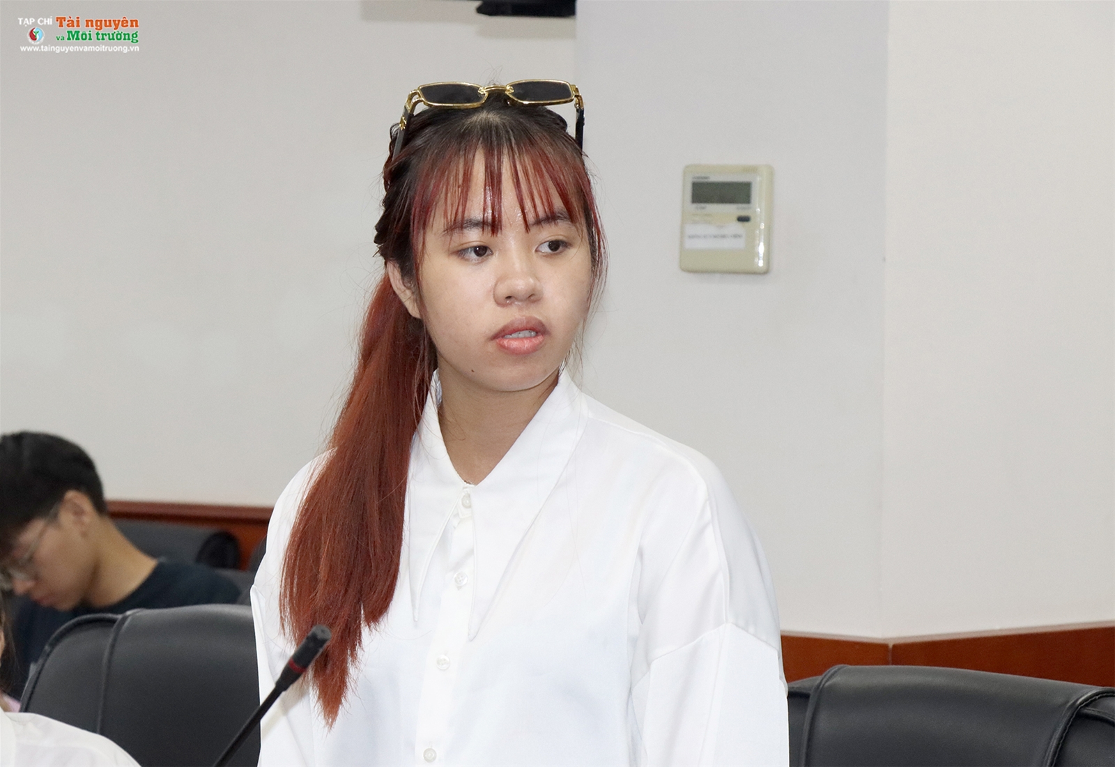 Gặp mặt sinh viên