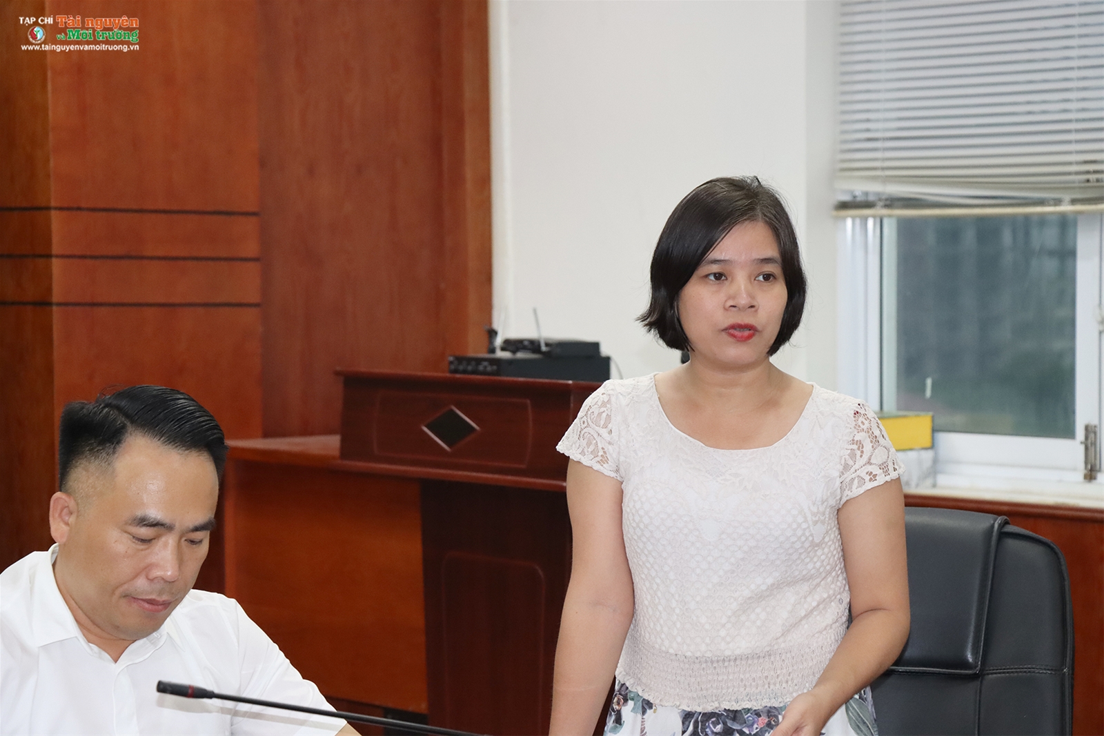 Gặp mặt sinh viên