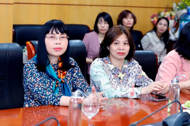 Bộ trưởng Đặng Quốc Khánh: Đánh giá cao những đóng góp của phụ nữ trong ngành Tài nguyên và Môi trường