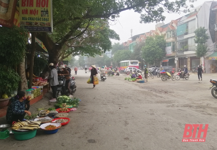 Bảo đảm vệ sinh môi trường gắn với an toàn phòng dịch dịp Tết Nguyên đán tại các chợ trên địa bàn TP Thanh Hóa