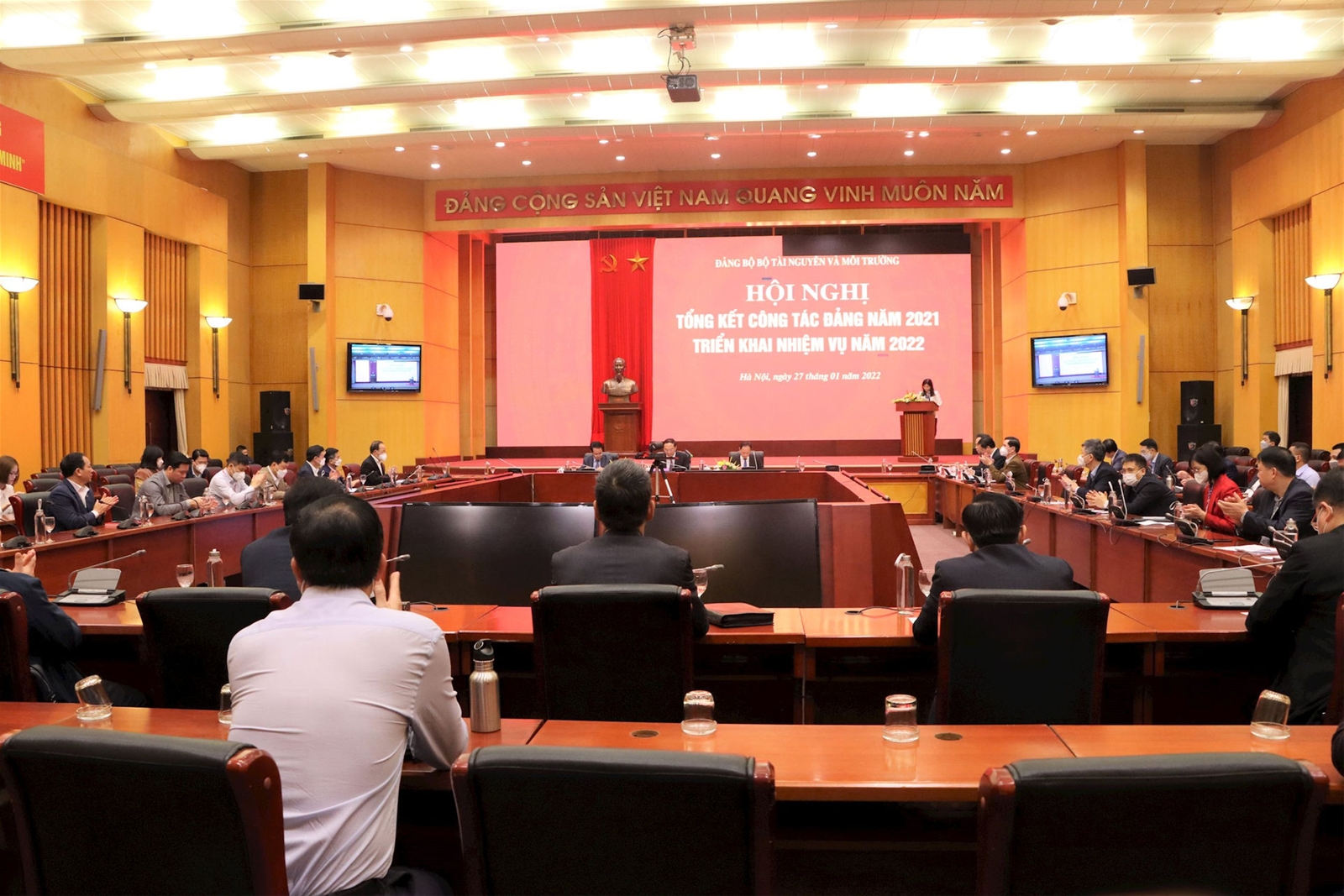 Đảng ủy Bộ TN&MT: Phát huy tinh thần chủ động, sáng tạo, gương mẫu của đảng viên trong lãnh đạo thực hiện nhiệm vụ chính trị