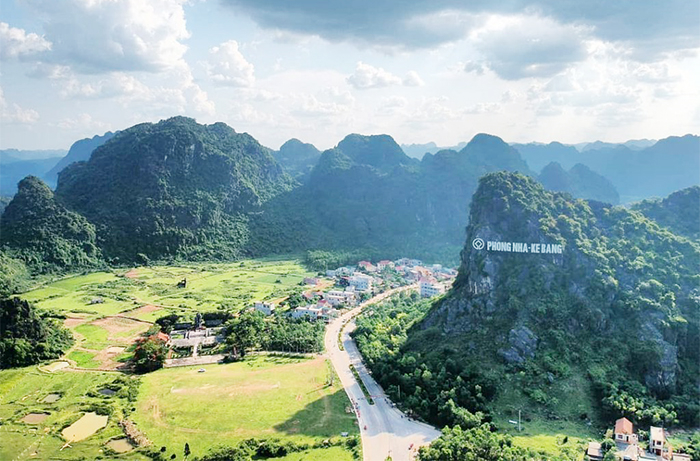 Xem xét quản lý xuyên biên giới vườn Phong Nha-Kẻ Bàng và Hin Nậm Nô