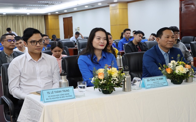 Trao giải Cuộc thi Sáng kiến tiêu dùng xanh, giảm ô nhiễm nhựa