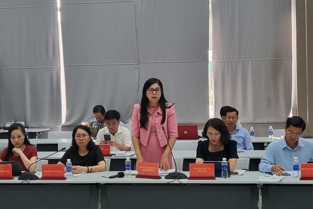 Bình Dương: Tình hình kinh tế, xã hội tiếp tục có những chuyển biến tích cực