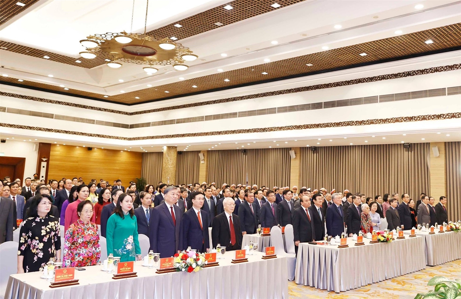 Tổng Bí thư dự lễ kỷ niệm 30 năm tái lập Văn phòng Chủ tịch nước