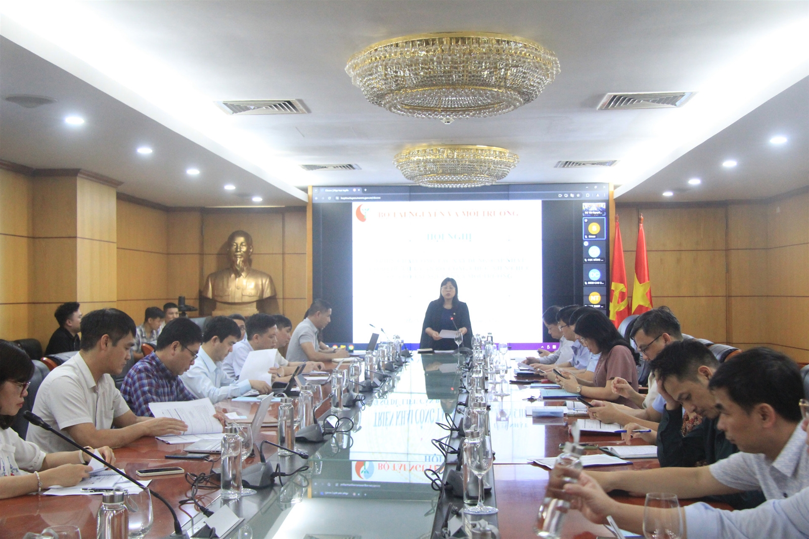 Triển khai công tác cập nhật cơ sở dữ liệu cán bộ Tài nguyên và Môi trường
