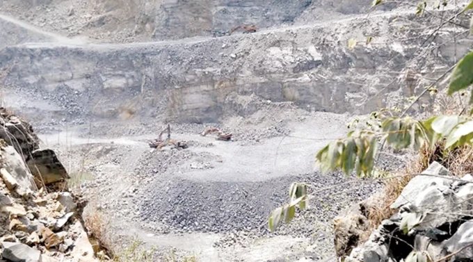 Không cấp vật liệu nổ cho mỏ đá chưa khắc phục vi phạm