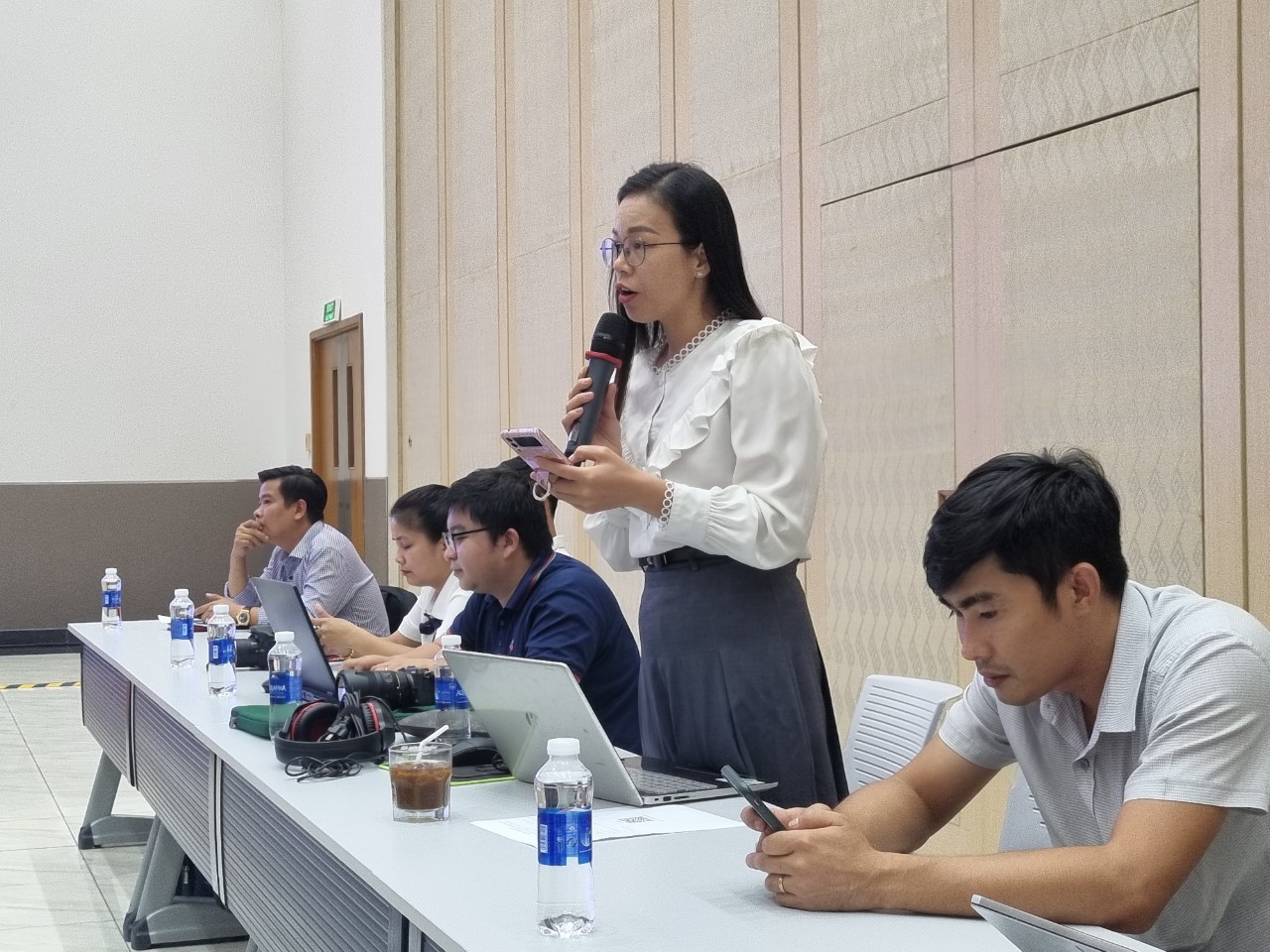 Bình Dương: Tình hình kinh tế, xã hội tiếp tục có những chuyển biến tích cực