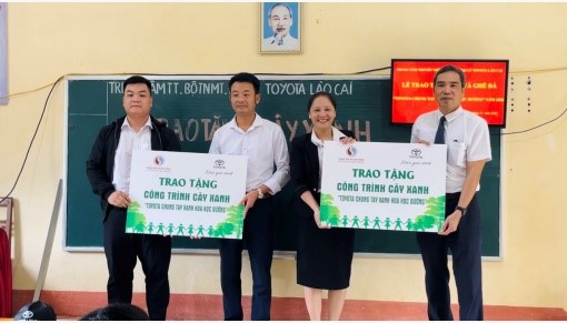 Chương trình “Toyota chung tay xanh hóa học đường” năm 2022