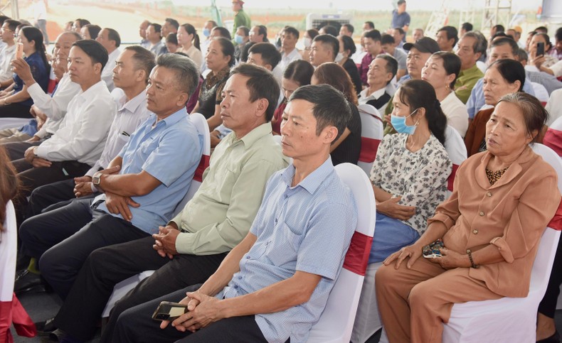 Thủ tướng Phạm Minh Chính dự Lễ phát động Phong trào thi đua đẩy mạnh phát triển kết cấu hạ tầng, chống lãng phí