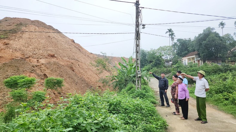 “Sống khổ” cạnh dự án khu công nghiệp