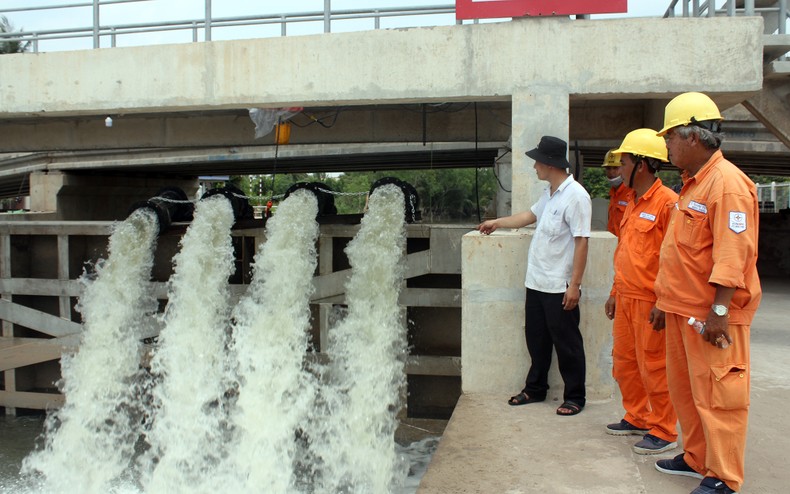Đồng bằng sông Cửu Long chủ động ứng phó hạn, mặn
